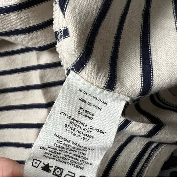 Theory Aprine K striped knit top off the shoulder - Picture 4 of 5